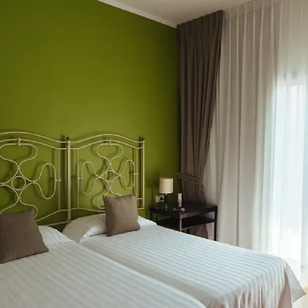 Hotel Santa Tecla Palace