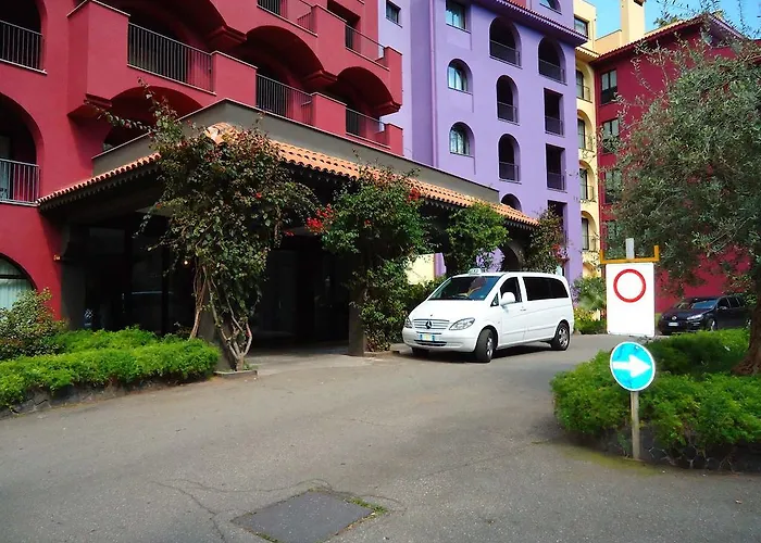 Santa Tecla Palace 4* 阿奇雷亚莱