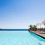 Santa Tecla Palace Otel 4*