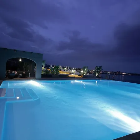 Santa Tecla Palace فندق 4*