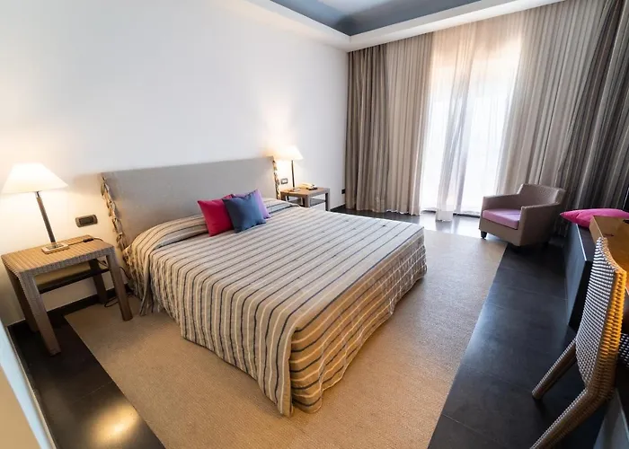 圣特克拉皇宫酒店 酒店 4*