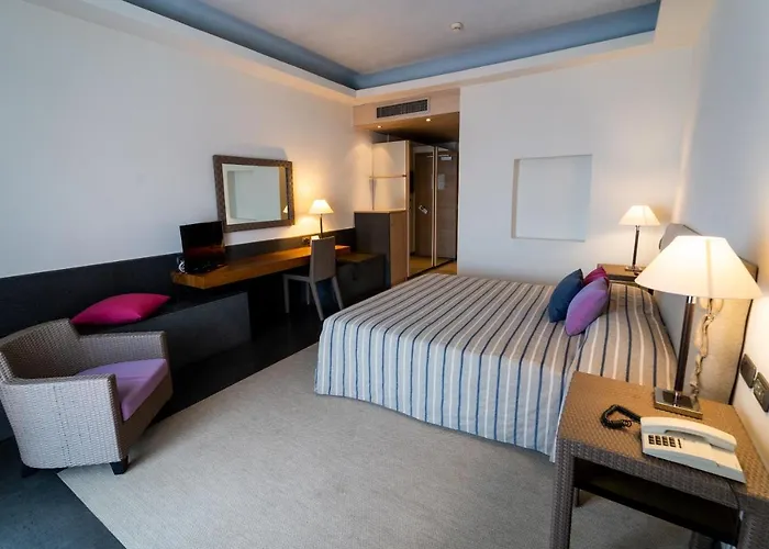 酒店 圣特克拉皇宫酒店 4*