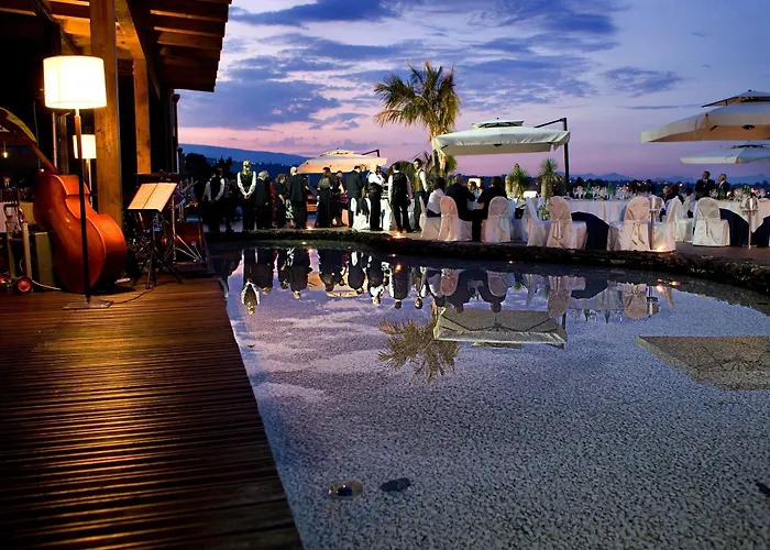 圣特克拉皇宫酒店 阿奇雷亚莱