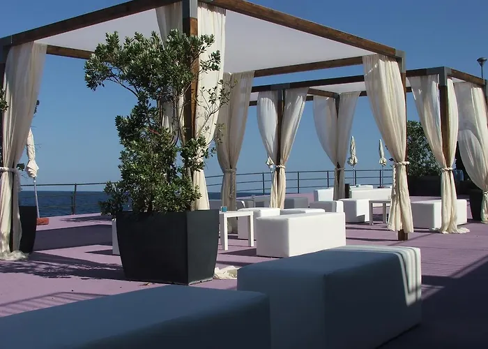 圣特克拉皇宫酒店 酒店