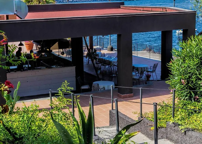 圣特克拉皇宫酒店 4* 阿奇雷亚莱