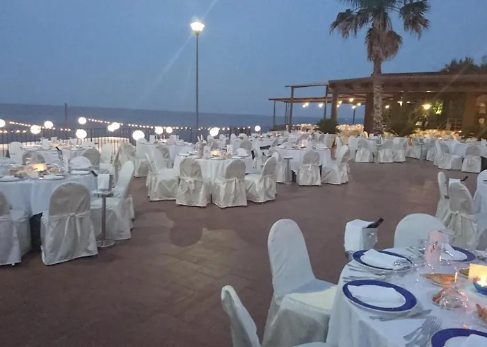 圣特克拉皇宫酒店 4*